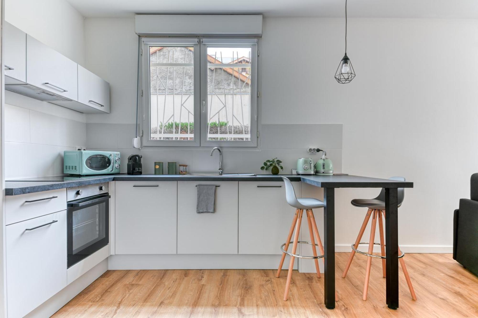L'Escale Balzac Lägenhet Villeurbanne Exteriör bild